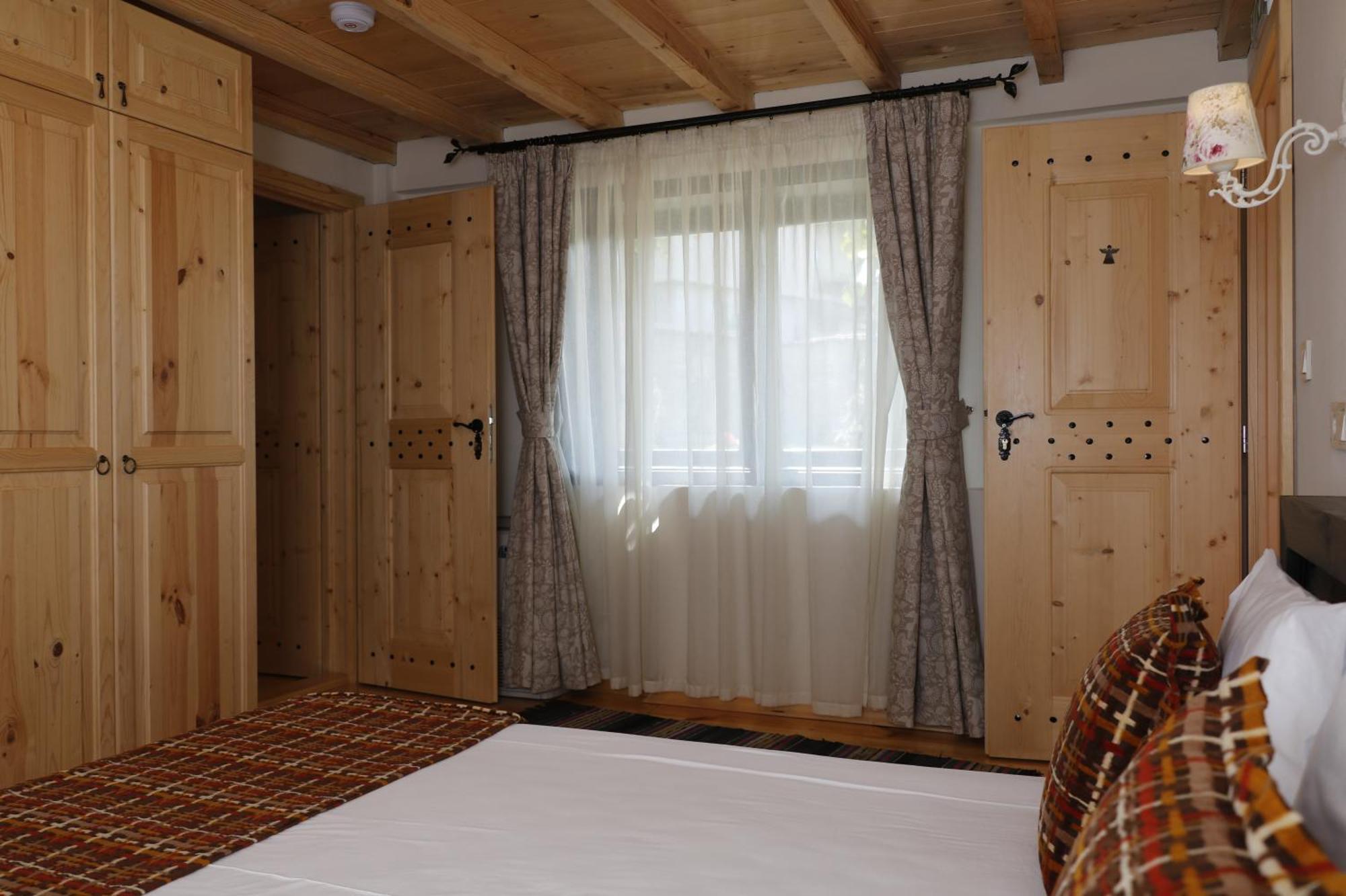 Guest House Epochs Since 1871 Lyaskovets ห้อง รูปภาพ